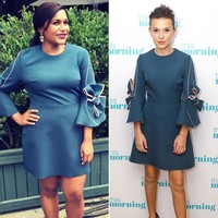 Gaun denggan pita besar di lengan dari Roksanda cocok dipakai berbagai usia. Dari gaya Millie Bobby Brown yang edgy, hingga Mindy Kaling yang elegan. Foto: Ist.