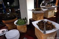 Beberapa hidangan khas Bali di BaReLo (Wahyu/detikTravel)