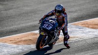 Hasil itu lebih baik dibanding hari pertama. Ketika itu Marquez hanya menempati urutan tiga dan Pedrosa di tangga 11 (Honda Racing Corporation)