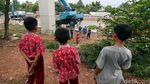 Foto: Ini Crane yang Roboh dan Bikin Macet di Tol Cikampek
