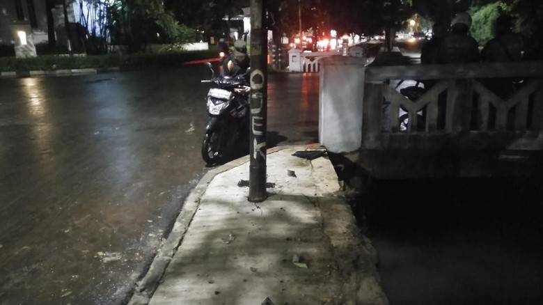 Kecepatan Mobil Setya Novanto Sebelum Kecelakaan Capai 50 Km/Jam Kecepatan Mobil Setya Novanto Sebelum Kecelakaan Capai 50 Km/Jam