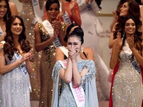 Kevin Lilliana saat diumumkan sebagai pemenang Miss International 2017 di Tokyo, Jepang, 14 November lalu.