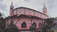 Bukan cuma Tan Dinh dan Pink Church, gereja ini juga punya nama lain The Church of Sacred Heart of Jesus atau Gereja Hati Kudus Yesus (Instagram/Missrubychang)