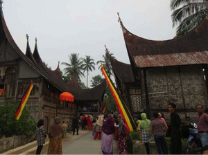 Festival Saribu Rumah Gadang Meriahkan Balapan Tour de Singkarak
