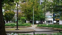 Inilah Taman Horie Koen di salah satu distrik belanja di Nishi Ward, Osaka, Jepang. Taman ini berdiri di sebuah lahan kosong di antara pemukiman warga (Wahyu/detikTravel)