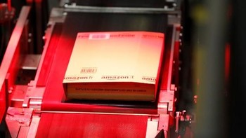 Barang yang sudah siap dikirimkan ke pelanggan. Foto: Reuters