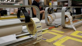  Di Amerika Serikat, upah pegawai memang dalam hitungan jam. Foto: Reuters