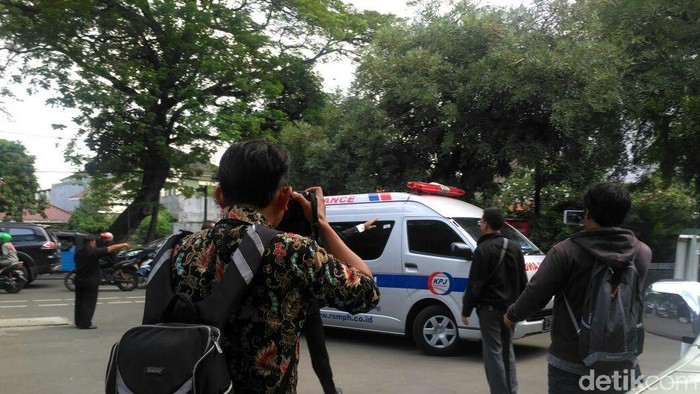 Setya Novanto Tiba di RSCM Kencana