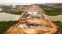 Percepatan pekerjaan terus dilakukan sejak awal 2016 lalu. Hal ini akan terus dilakukan sampai 2018 dengan melakukan kerja 3 shift selama 7 hari kerja dan penambahan alat. Pool/Kementerian PUPR.