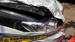 Dievakuasi ke Polda Metro, Mobil Novanto Digaris Polisi