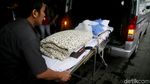 Ambulans yang Bawa Novanto Tinggalkan RSCM Kencana