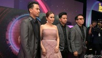 Geisha saat menghadiri AMI Awards di TMII, Jakarta Timur pada Kamis (16/11) malam. Pool/Noel/detikFoto.