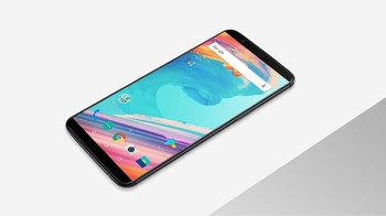 OnePlus 5 / 5T serta OnePlus 6 turut kebagian Fortnite. Foto: OnePlus