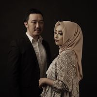 prewedding indoor studio simple hijab