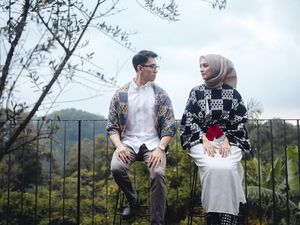 10 Foto Prewedding Romantis untuk Hijabers Tanpa Bersentuhan