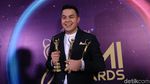 Mereka yang Bahagia Bawa Pulang Piala AMI Awards
