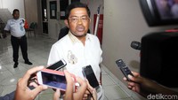 Saya ketemu ke dalam Pak Novanto mungkin masih lemas, tapi sempat bicara dengan suara pelan menyampaikan pada saya bagaimana proses terjadinya kecelakaan kemarin, kata Idrus di RS Medika Permata Hijau, Jakarta Barat, Jumat (17/11/2017).
