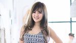 Pesona Astrid Ellena, Mirip Boneka Barbie di Usia 30 Tahun