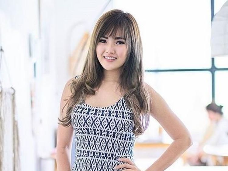 Pesona Astrid Ellena, Mirip Boneka Barbie di Usia 30 Tahun