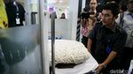 Ambulans yang Bawa Novanto Tinggalkan RSCM Kencana