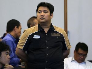 Hilman Tersangka Kecelakaan Novanto Wajib Lapor Pagi Ini