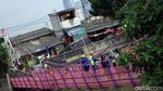 Mirip Rumah Berbie, Jembatan Ini Berwarna Pink dan Ungu