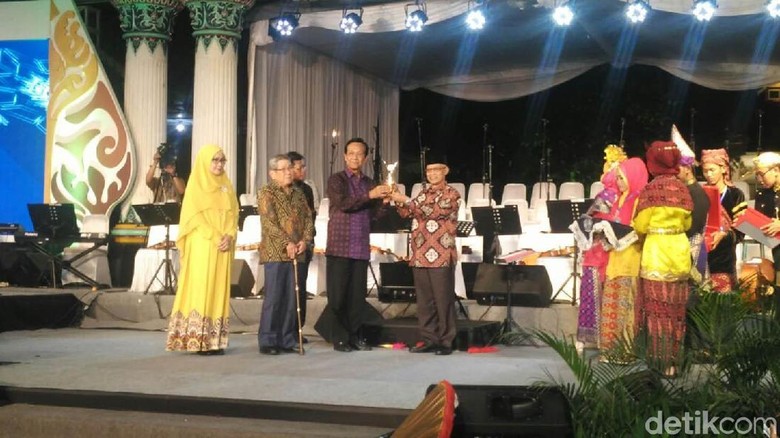 Haedar Nashir: Muhammadiyah Ingin Merekat Kebudayaan Haedar Nashir: Muhammadiyah Ingin Merekat Kebudayaan