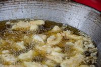 Sedang Libur? Yuk, Bikin Sendiri Pisang Nugget dengan Olesan Nutella!