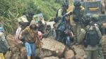 Melihat Suasana Proses Pembebasan Sandera KKB di Papua