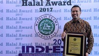 Tahun ini, Coca-Cola Indonesia kembali meraih Halal Top Brand 2017 untuk Kategori Minuman Ringan pada penghargaan Halal Awards 2017.