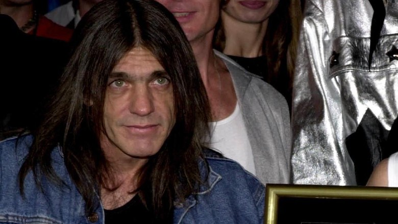 Malcolm Young AC/DC Meninggal di Usia 64 Tahun Malcolm Young AC/DC Meninggal di Usia 64 Tahun
