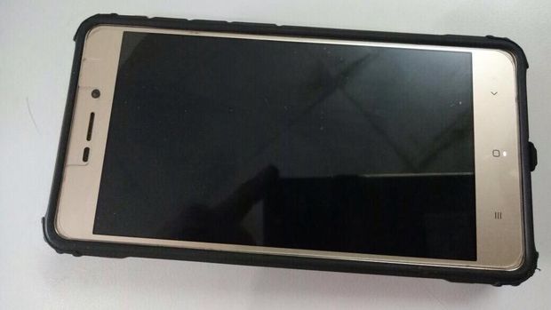 HP milik Agung diamankan polisi.