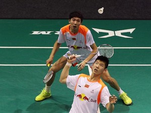 Junhui/Yuchen Mati Kutu dengan Kecepatan Kevin/Marcus