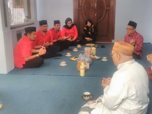 Di Depan Kader PDIP Pasuruan, Anas Ingatkan Kampanye Gembira