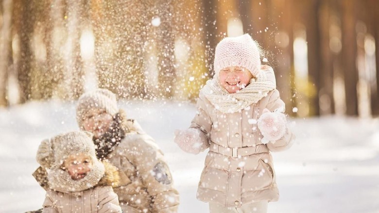 Tips Menikmati Liburan di Musim Dingin Bareng si Kecil/ Foto: thinkstock Tips Menikmati Liburan di Musim Dingin Bareng si Kecil/ Foto: thinkstock