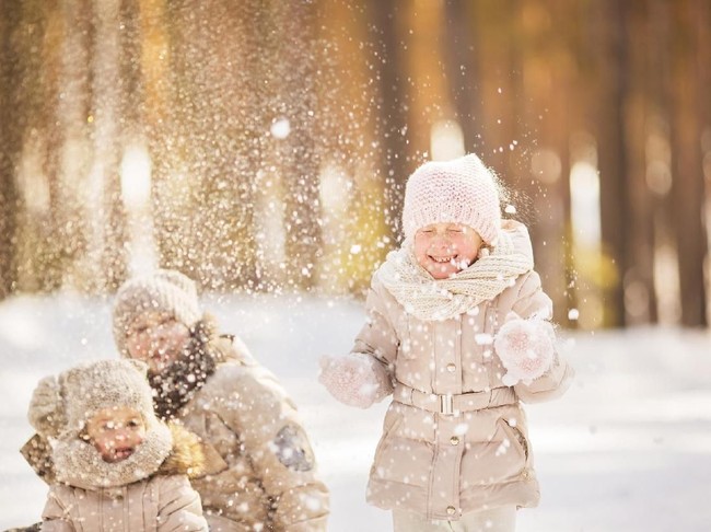 Berlibur Ke Negara Bersalju? Lakukan Ini Agar Tubuh Tetap Fit