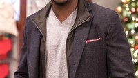 Kalau ini Eddie Jackson dari Food Network Star yang disukai banyak penonton Amerika. Kini ia jadi pembawa acara Christmas Cookie Challenge dan menjalankan bisnis food truck-nya di Houston. Foto: People