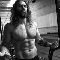 Beginilah Pemain Justice League Membentuk Tubuh Ala Superhero