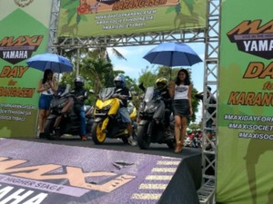 Warga Lokal dan Asing di Bali Gandrungi MAXI Yamaha
