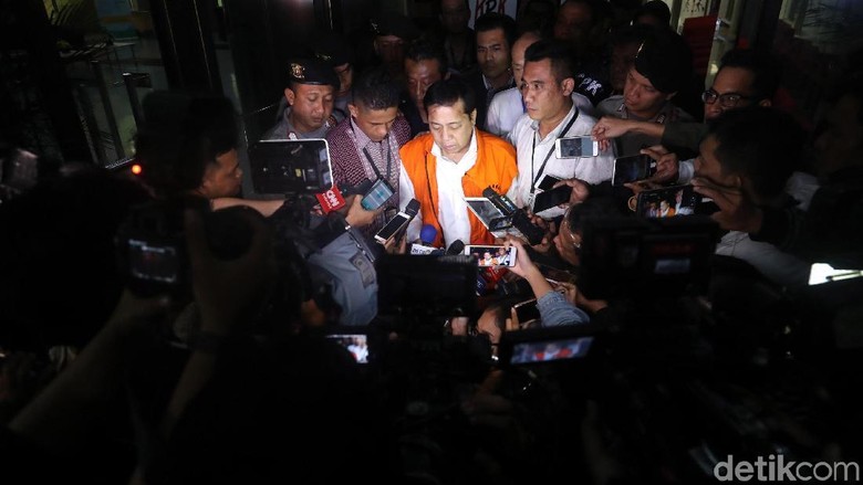 Setya Novanto Ditahan, Munaslub Golkar Kian Dekat Jadi Nyata Setya Novanto Ditahan, Munaslub Golkar Kian Dekat Jadi Nyata