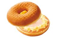 Lagi Tren di Jepang, Sarapan Donat Isi yang Enak dan Ngenyangin!