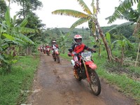 Taklukkan Bukit Moko, Honda CRF150L Jawaban Pencinta Motor Trail