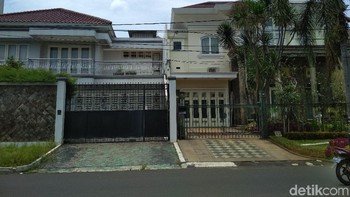 Setiap warga Indonesia bisa memiliki 50 rumah mewah sekelas di Pondok Indah dengan luas 250 meter dari uang senilai valuasi Apple. Foto: Danang Sugianto/detikFinance