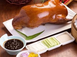 Ini Cara Bikin Momo Pancake untuk Bebek Peking yang Empuk Lembut