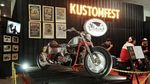 Moge Bermesin Mobil Rakyat