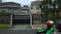 Nilainya rumahnya pun beragam, dari ratusan juta hingga miliaran rupiah. Selain itu, Novanto diketahui memiliki bangunan dan tanah di Bekasi, Kabupaten Bogor, hingga Kupang, Nusa Tenggara Timur. (Foto: Danang Sugianto/detikFinance)