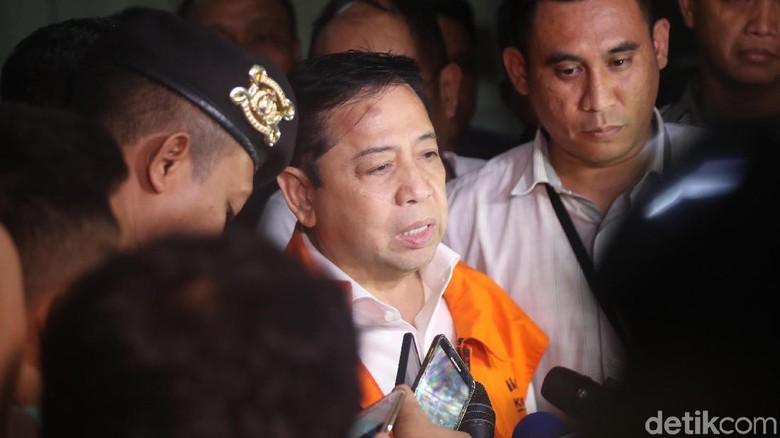 Sempat Menghilang, Setya Novanto: Saya Sudah Niat Datang ke KPK Sempat Menghilang, Setya Novanto: Saya Sudah Niat Datang ke KPK