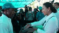 Rini Soemarno Blusukan ke Perkebunan Kopi Papua 