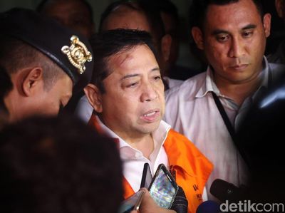 Kejanggalan Novanto di Antara Netizen dan KPK: Jidat Bakpao sampai Infus Anak