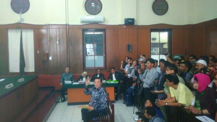 Tiga Saksi Dihadirkan di Persidangan Bos Pasar Turi